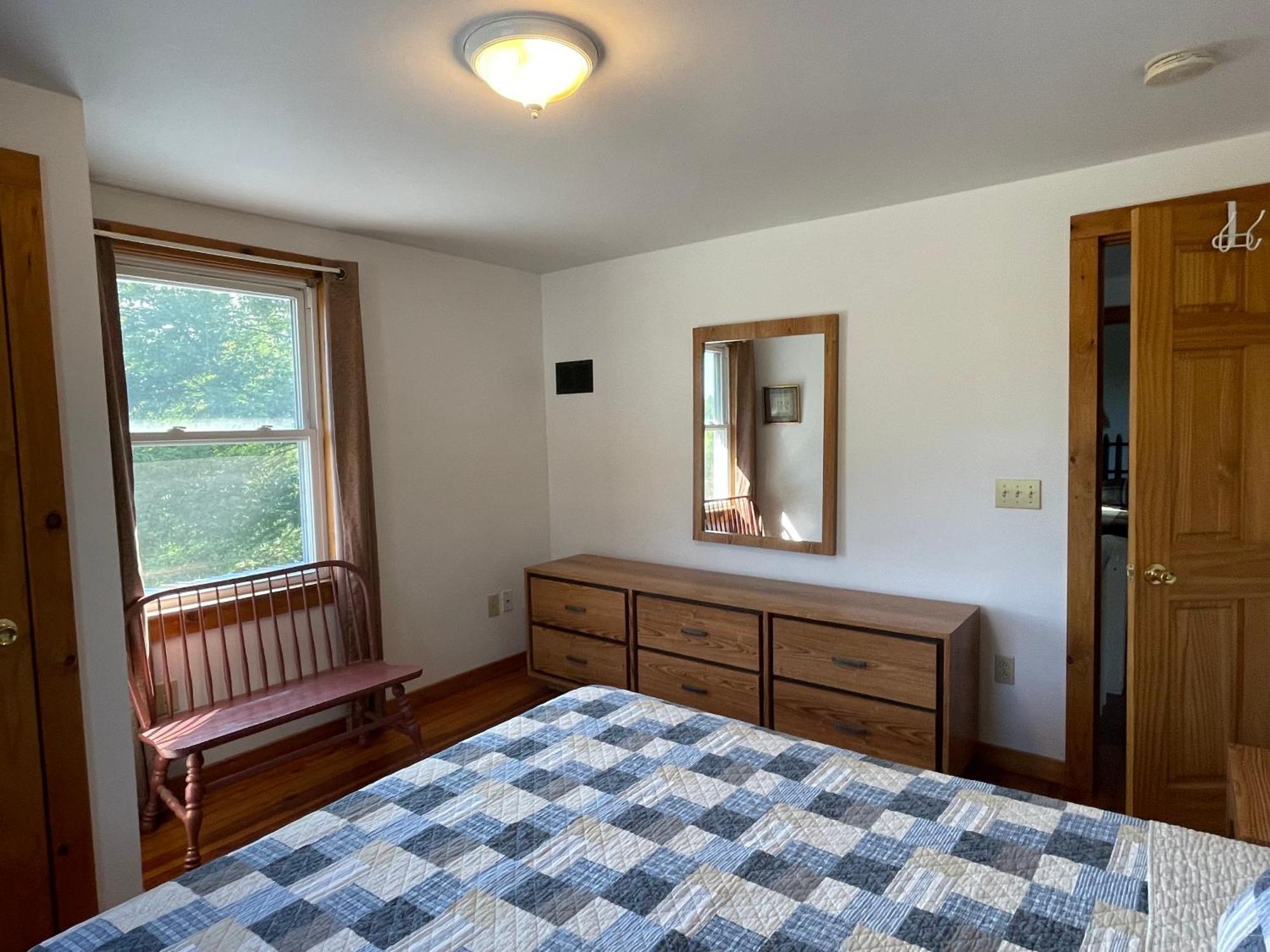 Hill View Motel And Cottages Лейк Джордж Екстериор снимка