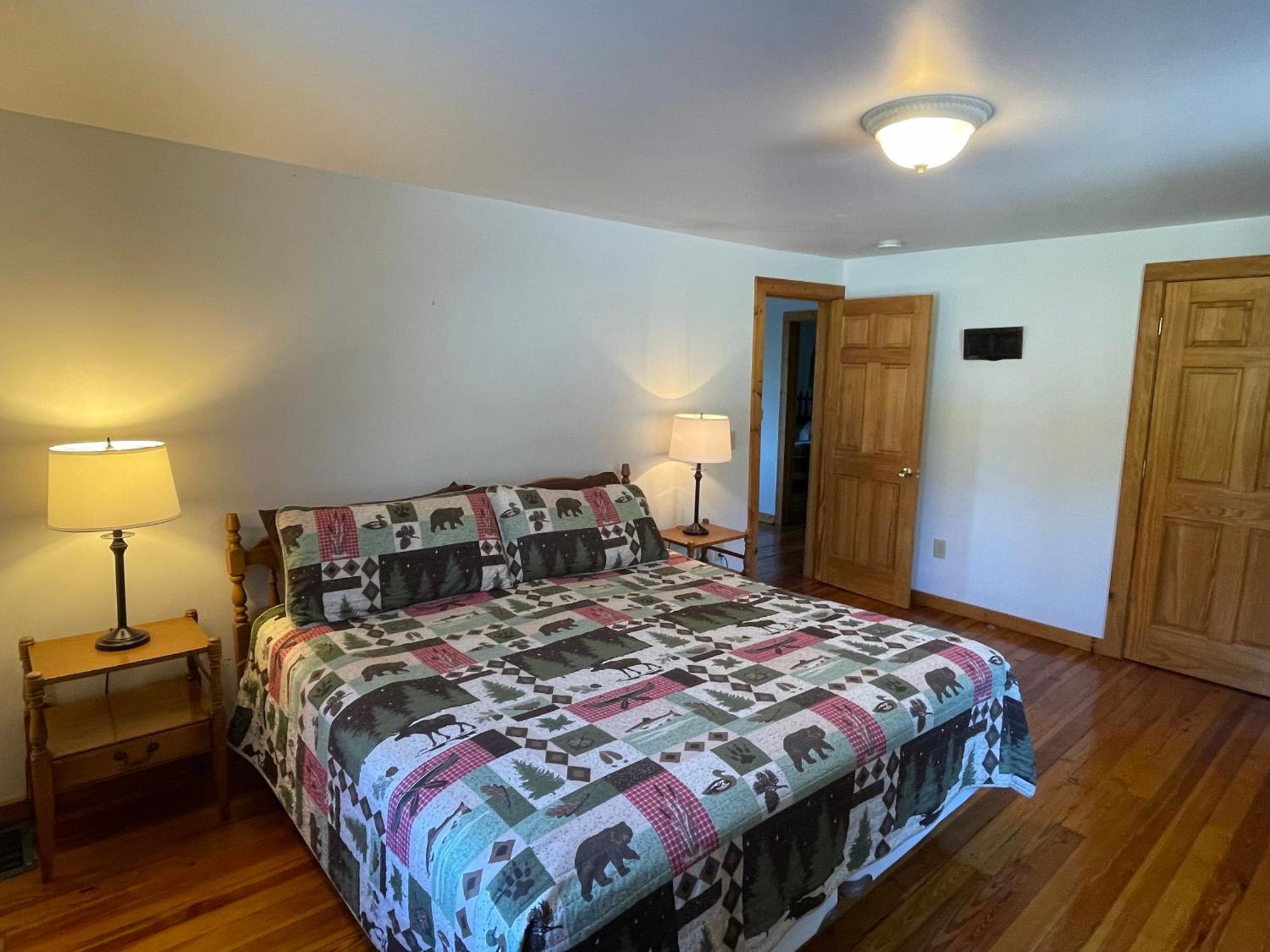 Hill View Motel And Cottages Лейк Джордж Екстериор снимка
