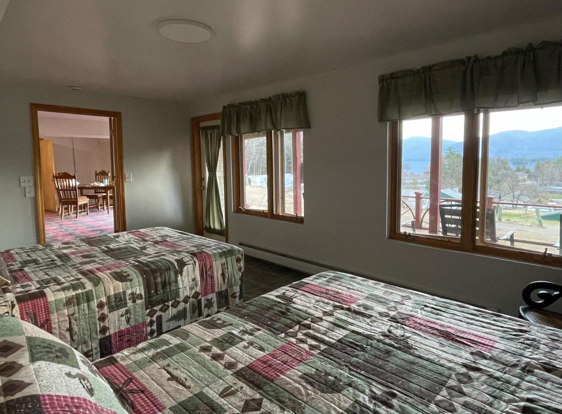 Hill View Motel And Cottages Лейк Джордж Стая снимка